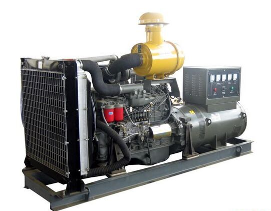 黎母山镇汽油发电机组冬季保养时，燃油系统需要注意什么？