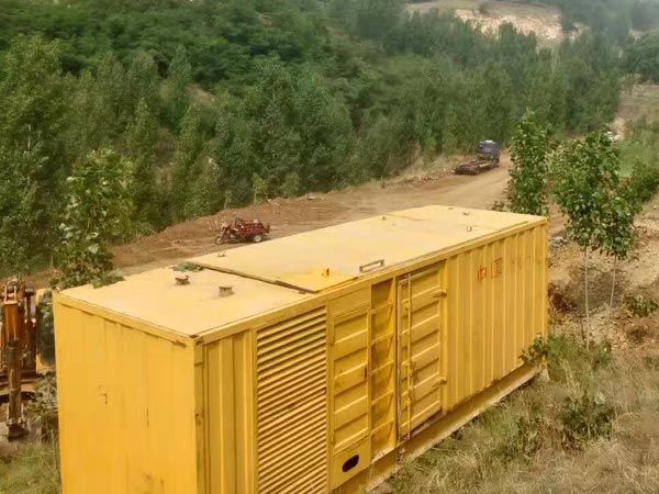 黎母山镇柴油发电机组冬季日常维修注意事项?